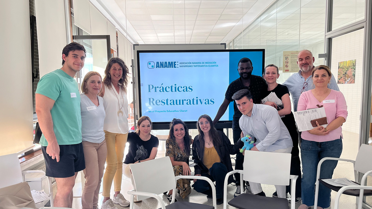 El equipo del proyecto educativo de prácticas restaurativas