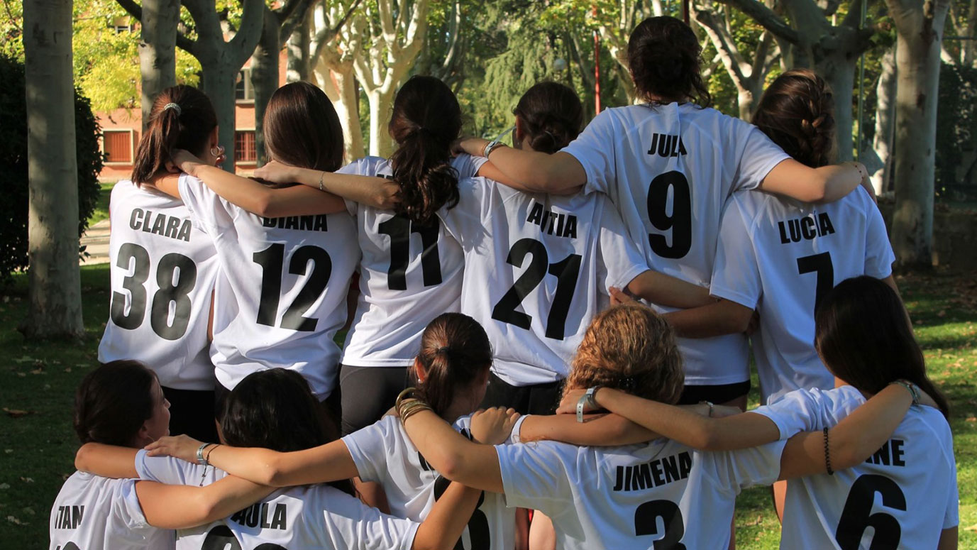 Equipo femenino compañerismo