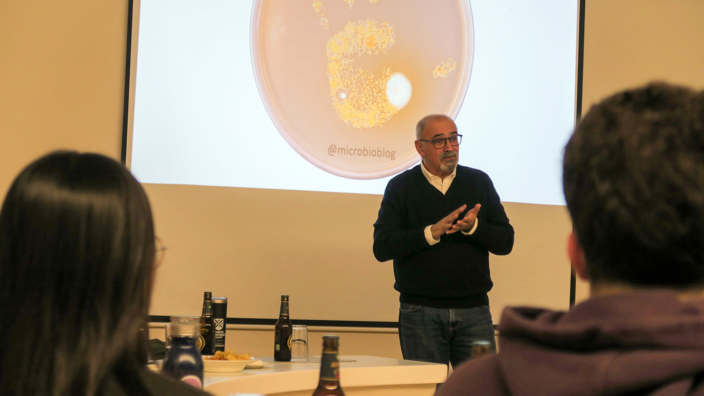 ignacio lópez microbiólogo